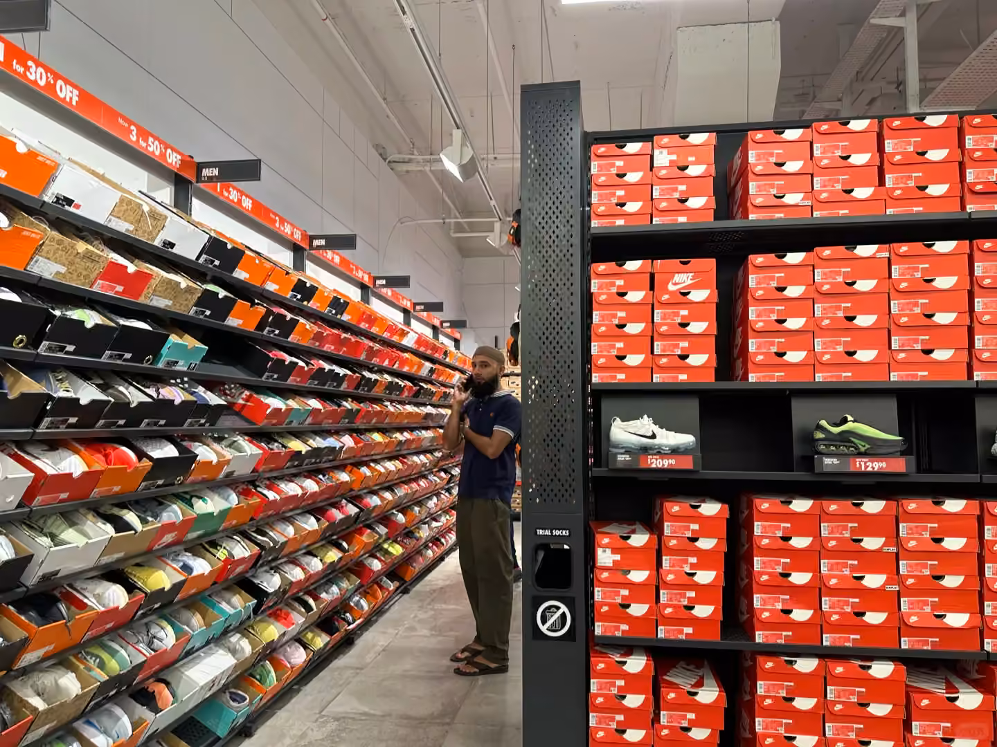 Sneaker expert
